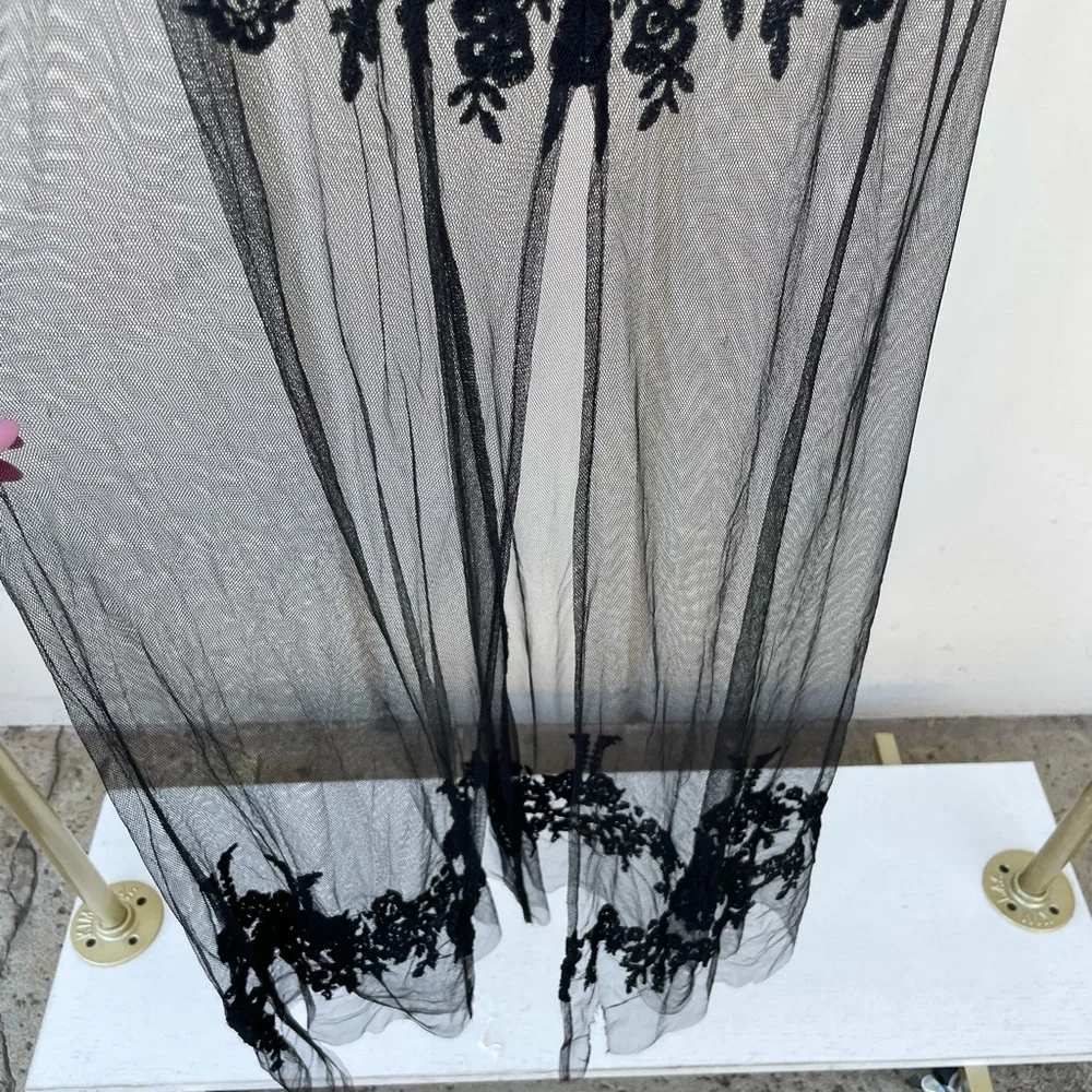 For love and lemons lace sheer black skirt size xs